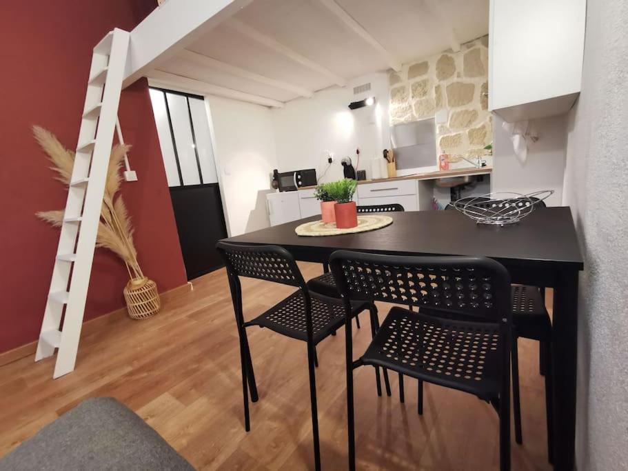 Centre Ville Montpellier - Appartement Au Coeur De L'Ecusson Zewnętrze zdjęcie